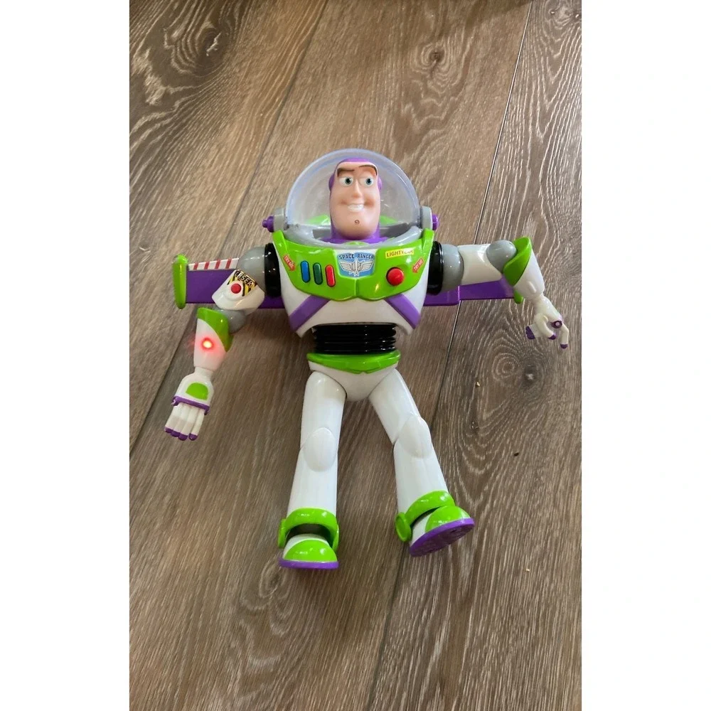 Toy Story Buzz Lightyear Disney world‎